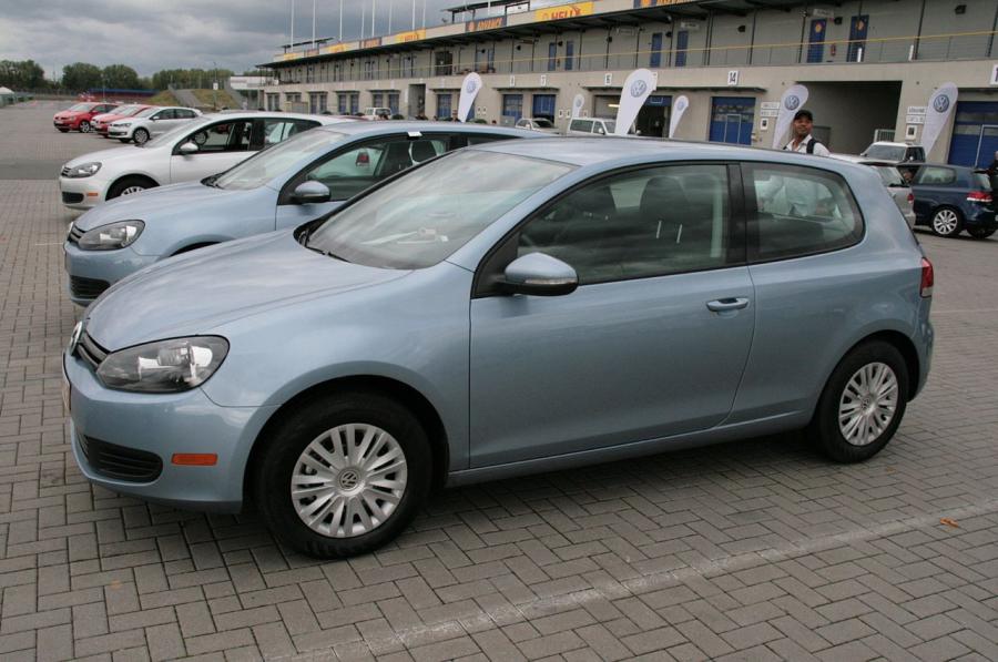  Volkswagen Golf 2010 года  (фото 10 из 36)